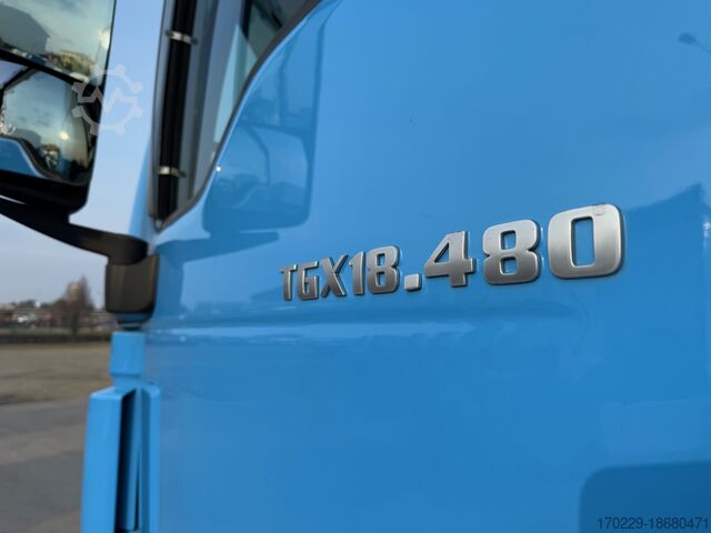Standardtraktor MAN TGX 18.480
