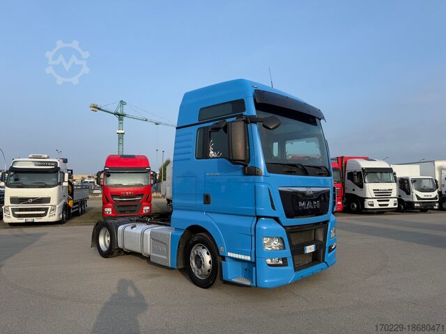 Standardtraktor MAN TGX 18.480