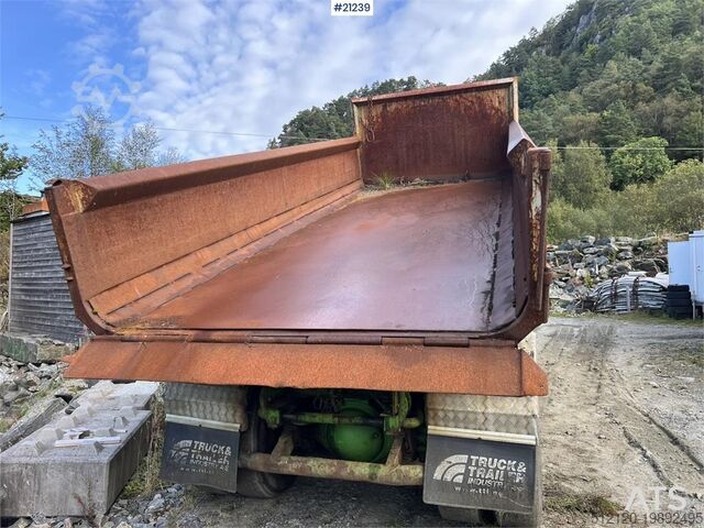 Sistema a braccio con gancio Volvo FM12 8x4 hook truck repair object w/ 20 t hook and