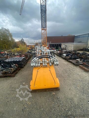  LIEBHERR R956 Ausleger