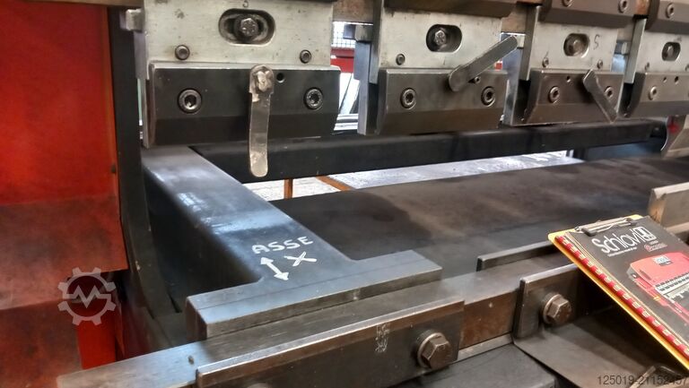 PREŠA ZA UPORABLJENO SCHIVI-AMADA RG 50-25 SCHIAVI-AMADA RG 50-25