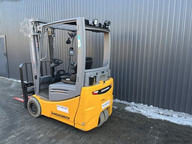 Carretilla eléctrica de 3 ruedas Jungheinrich EFG216k