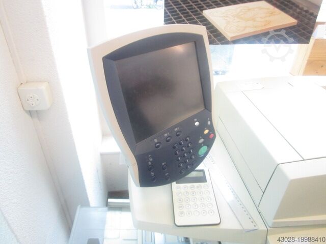 DIGITALDRUCKER XEROX DC250 mit Broschürenfinischer