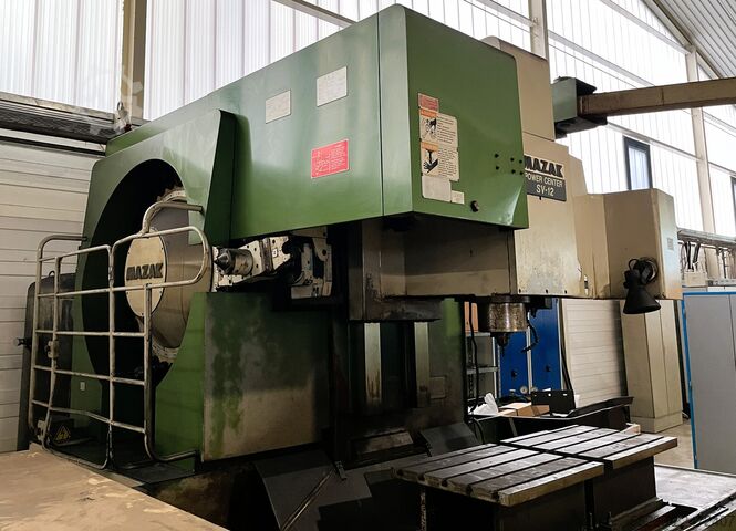 CNC treimis- ja freesimiskeskus Mazak SV-12