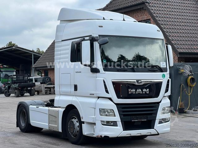 Đầu kéo tiêu chuẩn MAN TGX 18.460 4x2 Blatt/Luft Retarder NAVI Klima