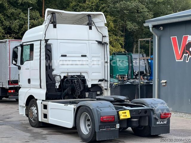 Đầu kéo tiêu chuẩn MAN TGX 18.460 4x2 Blatt/Luft Retarder NAVI Klima