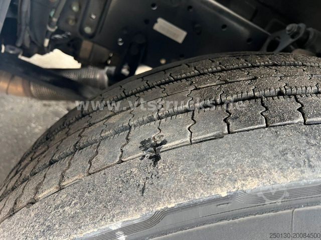 Đầu kéo tiêu chuẩn MAN TGX 18.460 4x2 Blatt/Luft Retarder NAVI Klima