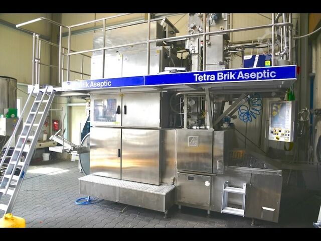 Brugt Tetra Pak TBA 19 200ML Slim fyldemaskine Tetra Pak® TBA 19 V10