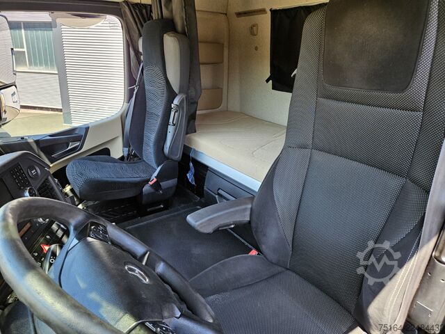  Mercedes-Benz Actros 1846 LS 4x2