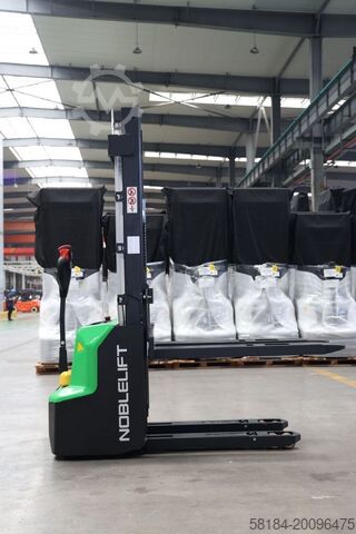 Palešu krāvējs Noblelift SWB130D