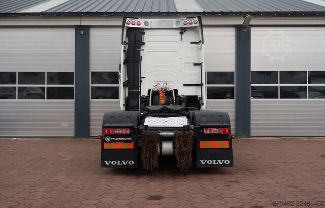 Standard SZM Volvo FH 16.750 6X4T/ FULL AIR/ RETARDER/ LIFTING AXLE