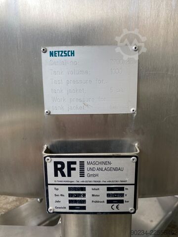 1.000 Litre paslanmaz çelik dikey ceketsiz karıştırma tankı. NETZSCH 1000 Litre