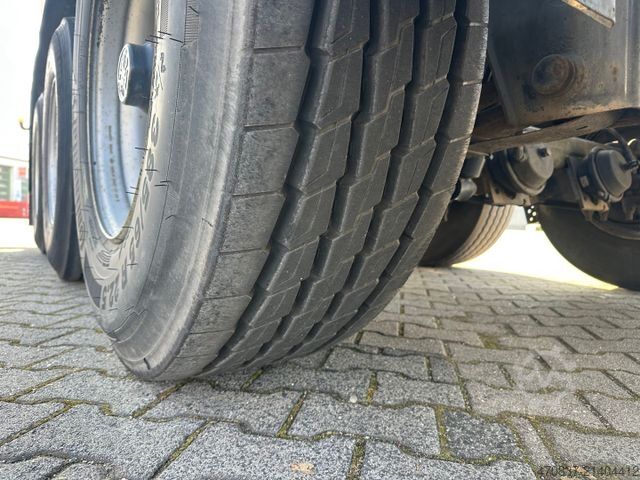 Semirimorchio cisterna HENDRICKS Bitum / 28.000 L / 3 x Kammer