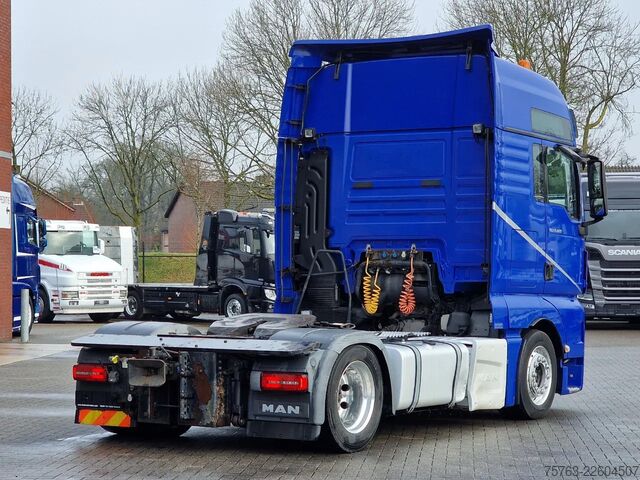 Volumen-SZM MAN TGX 18.420 Low deck - Lifting 5th wheel - Retar...