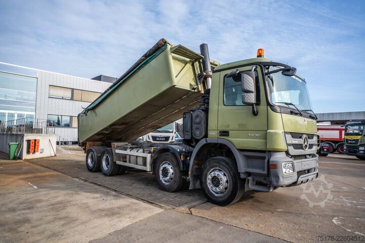 Benne Mercedes-Benz ACTROS 3236 K - MP3