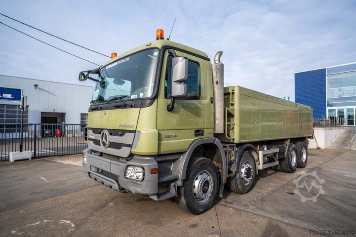 Benne Mercedes-Benz ACTROS 3236 K - MP3