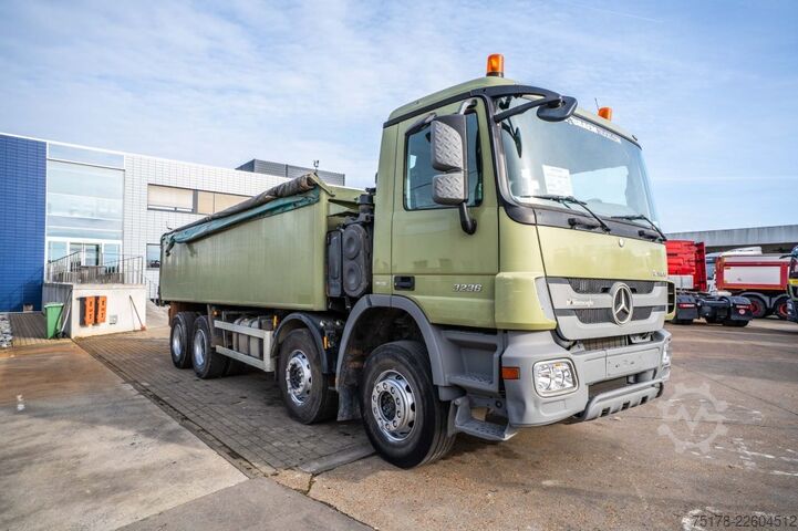 Benne Mercedes-Benz ACTROS 3236 K - MP3