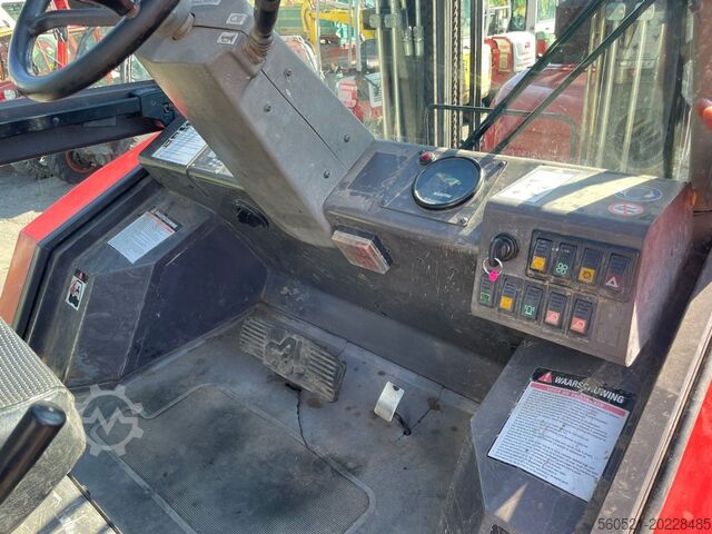 Dízel targoncák Manitou M30-4 Triplex 5,5m + 4x4 -Seitenschieber