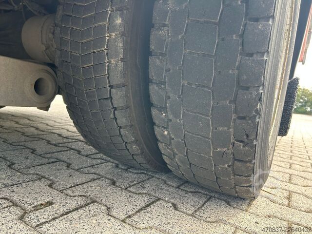 Tovornjak s ploščadjo MERCEDES-BENZ Atego 1230 / Pritsche 7,2 m