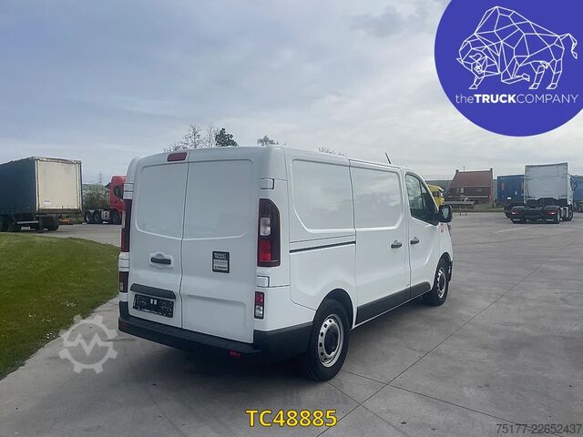 Fourgon tôlé Renault Trafic Trafic 3 150.30 EDC6 L1H1