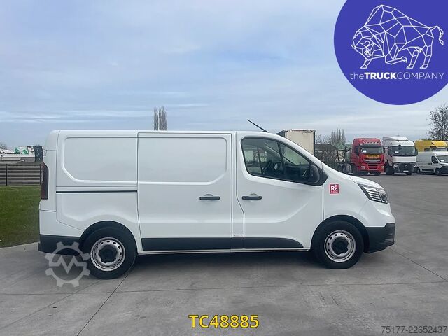 Fourgon tôlé Renault Trafic Trafic 3 150.30 EDC6 L1H1