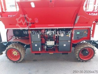 Piattaforma di lavoro MAGNI Magni DS1218RT 12m Scherenbühne Diesel 2x vorh.