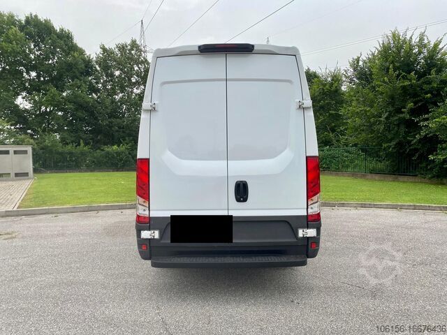 شاحنة ذات سقف مرتفع IVECO DAILY 35C16 HI-MATIC