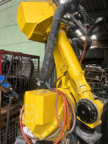 Industrial robot FANUC M-710 iC/50H