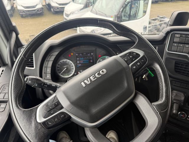 Lastebil med utskiftbar overbygning IVECO S-WAY AS260S51Y/FP CM SDG BDF Retarder