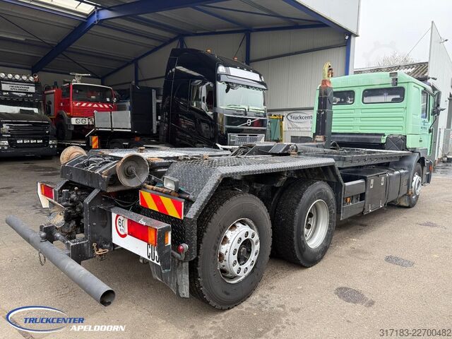 Containertransport (haakarmsysteem) MAN 26.403 6x2 met Stuuras, Handgeschakeld