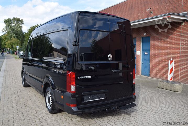 ون با سقف بلند VW Crafter  35 L2H2 AHK 2xSchiebetür Werkstattregale