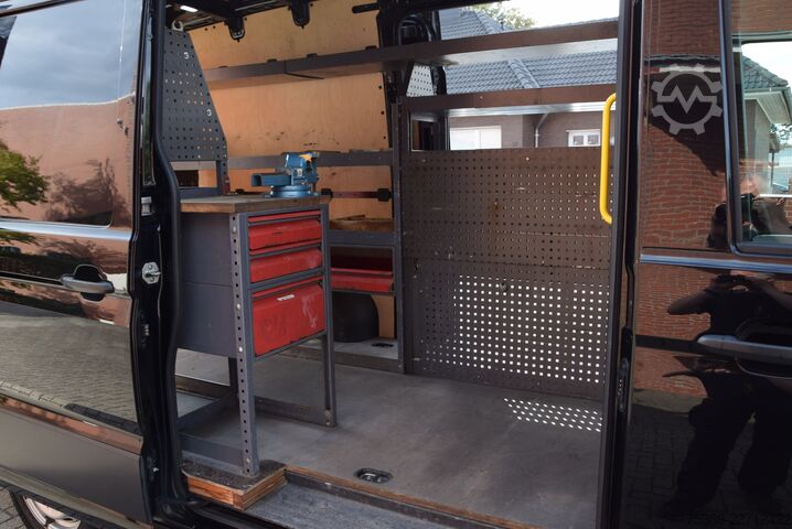 ون با سقف بلند VW Crafter  35 L2H2 AHK 2xSchiebetür Werkstattregale