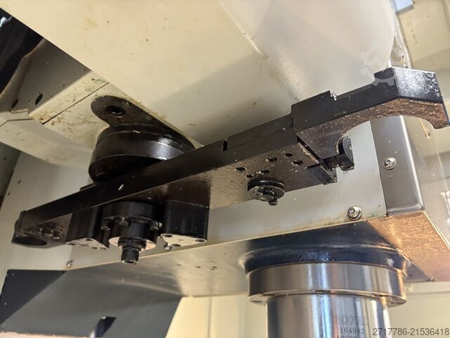 Pystytyöstökeskus Spinner MVC 1000