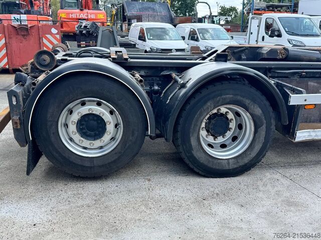 Koukkuvarsijärjestelmä MAN TGS 26.360 6x2/4 HAAKSYSTEEM EURO4