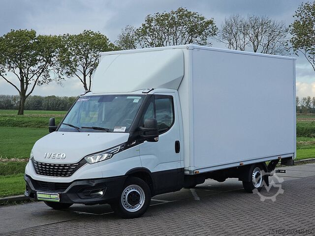 Resväska IVECO DAILY 35S18 3.0ltr ac aut. EUR6