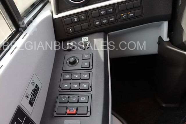 Autobus granturismo MAN Lion's Coach R07 / Full Option / 12,1m