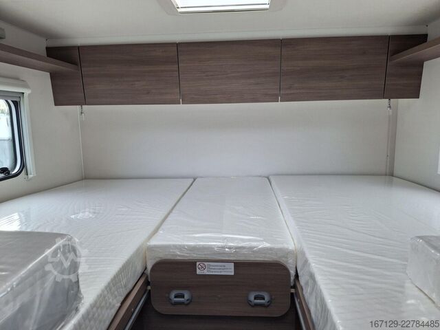 Halvintegrert bobil CARADO T 338s