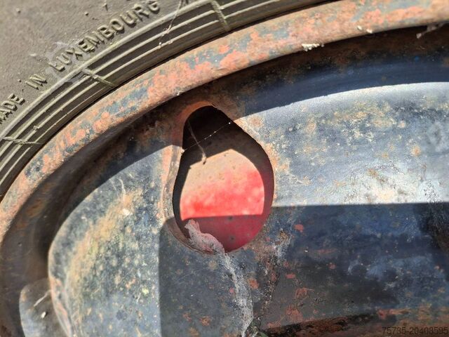 Chassis with cab MERCEDES-BENZ 1113