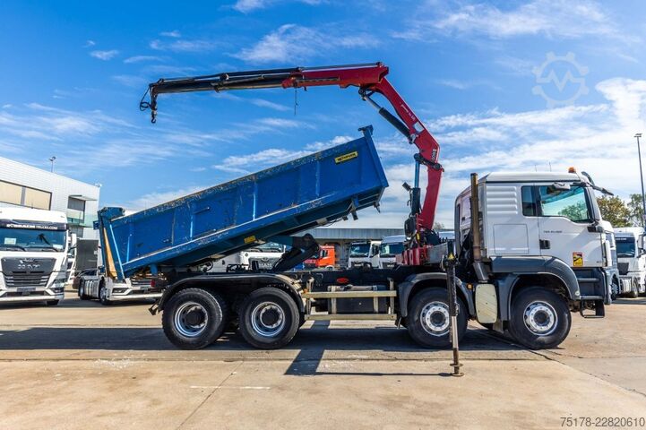 Volquete con grúa MAN TGS 35.360 BB+ BIBENNE+HMF 18T/m+2EXT