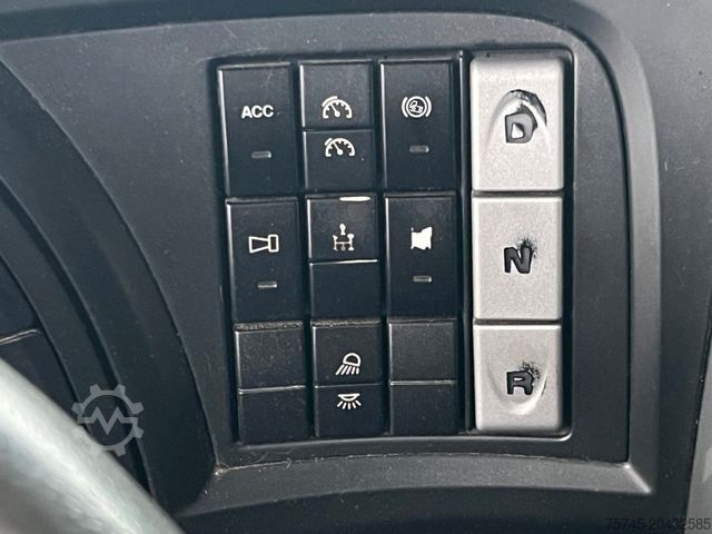 Auto-dizalica montirana na kamionu IVECO STRALIS 460 E6*PALFINGER 14M*LENK-/LIFT *ACC*