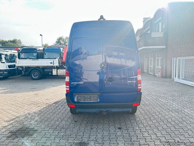 Højt tag varevogn MERCEDES-BENZ Sprinter II Kasten 316CDI Hoch und Kurz