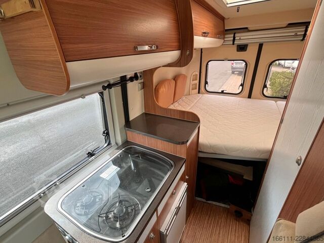 Camper van ADRIA Twin Active - Festbett - Klima - Solar - Markise