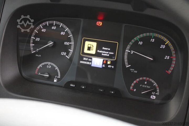 Tipper Mercedes-Benz Axor 3344 K 6x4 Tipper Truck