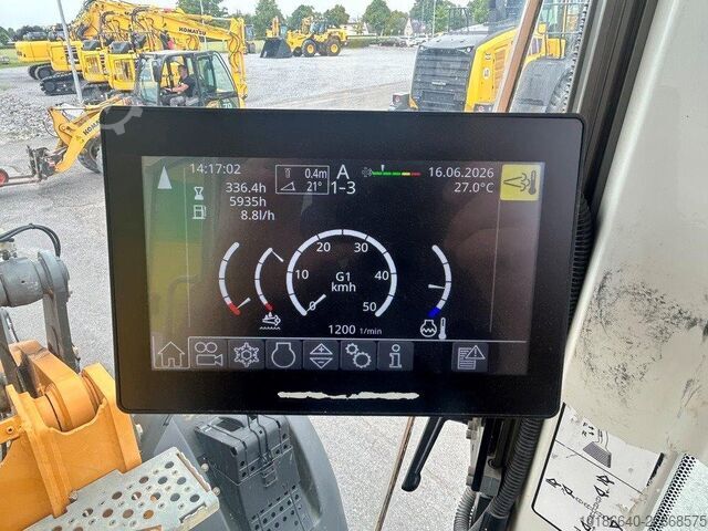  Liebherr L526