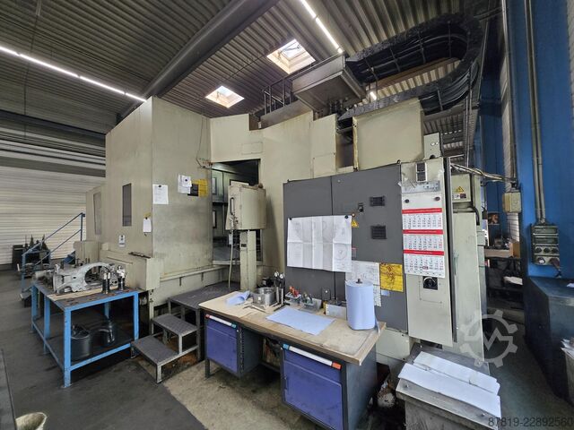 Centro de usinagem horizontal Mitsui Seiki HU 100 A