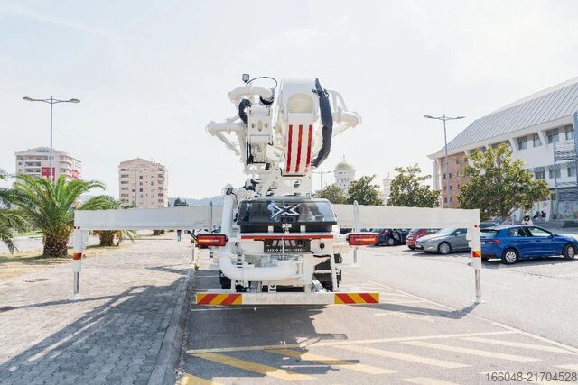 Blender MAN TGS 26.520 MAN TGS 26.520 6x4 SWAN TSP 38-5 160...