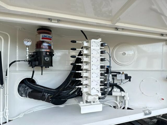 Blender MAN TGS 26.520 MAN TGS 26.520 6x4 SWAN TSP 38-5 160...