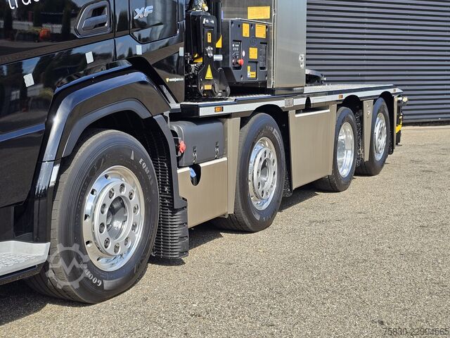 Autogru DAF XF 530 8x2 / HMF 9520 K8 / NIEUW!