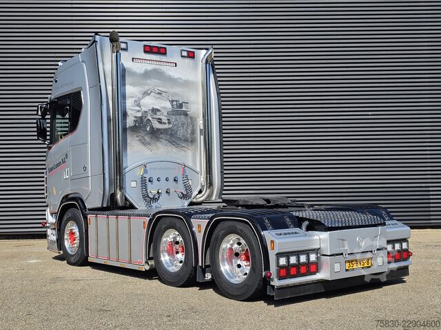 Standaard-SZM Scania S590 V8 6X4 / 2 TANKS / NL TRUCK! 80T