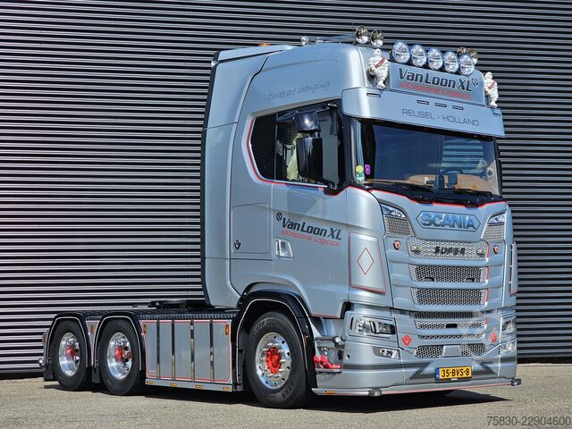 Standaard-SZM Scania S590 V8 6X4 / 2 TANKS / NL TRUCK! 80T